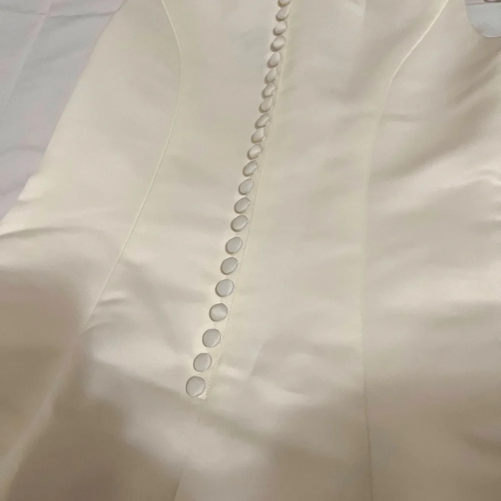 Beautiful David’s Bridals-Ivory Dress-Girl’s Size 12-Preowned-Good Condition - Picture 10 of 15
